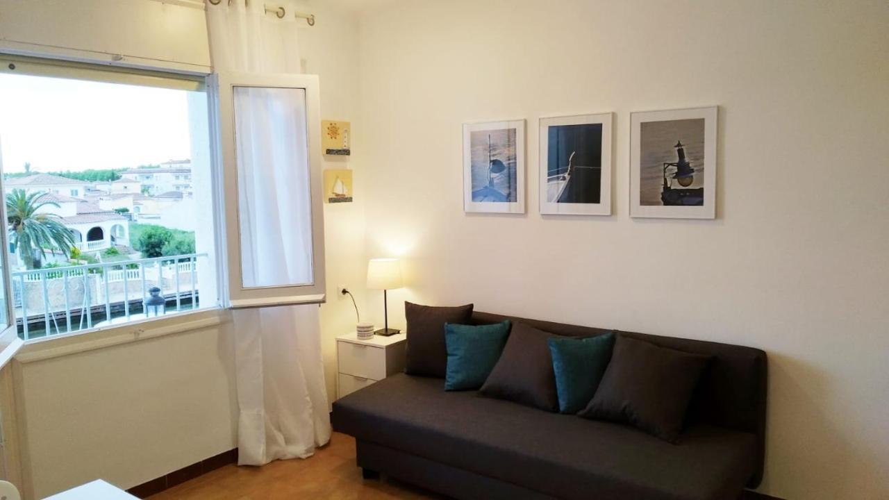 Apartament Amb Piscina Empuriabrava Eksteriør billede